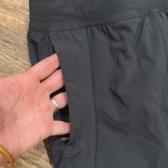 Lululemon Adapted State High-Rise Cropped Jogger black 4 - Picture 3 of 6